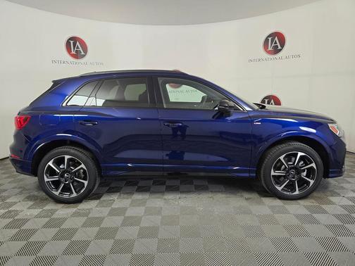 2025 Audi Q3 45 S line Premium Plus