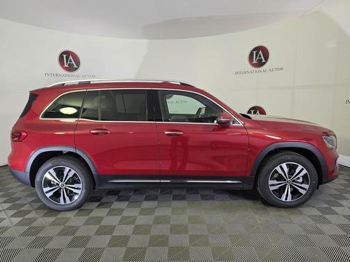 2026 Mercedes-Benz GLB 250 4MATIC