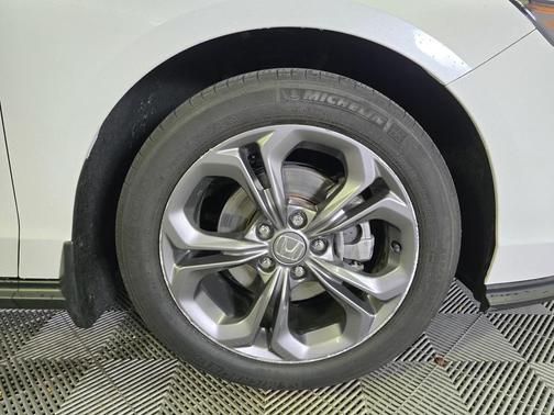 2023 Honda Accord EX 1.5T
