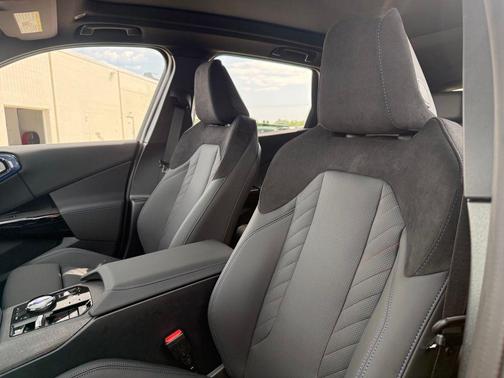 Tanzanite Blue II Metallic 2026 BMW X3 30 xDrive