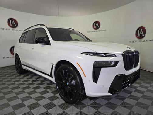 2026 BMW X7 M60i