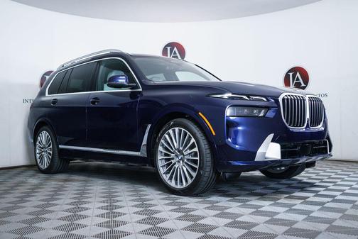 Tanzanite Blue II Metallic 2027 BMW X7 xDrive40i