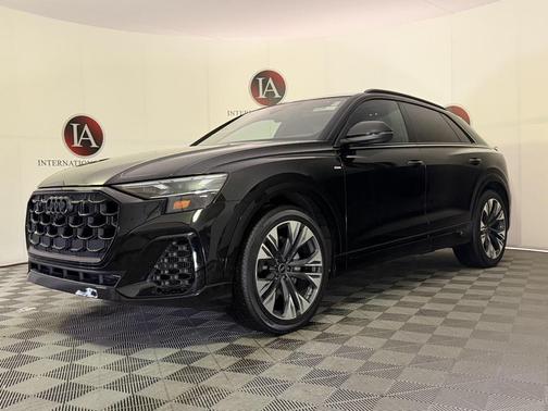 2026 Audi Q8 55 Premium Plus