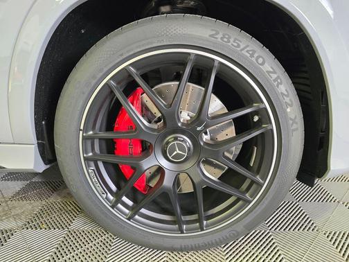 MANUFAKTUR Alpine Grey 2026 Mercedes-Benz AMG GLE 63 S 4MATIC+