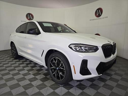 2022 BMW X4 xDrive30i
