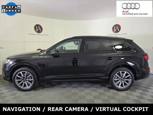 2022 Audi Q7 45 Premium Plus