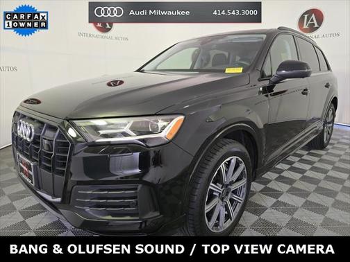 2022 Audi Q7 45 Premium Plus