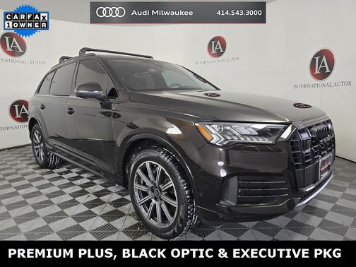 2023 Audi Q7 45 Premium Plus