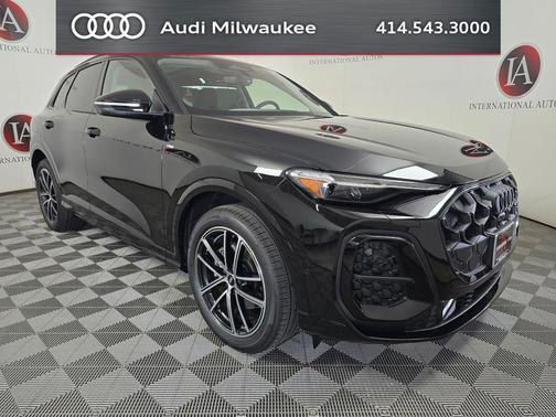 Mythos Black Metallic 2026 Audi Q5 Prestige TFSI quattro S tronic