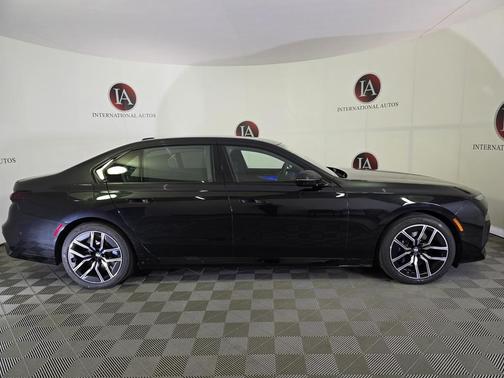 2024 BMW 760 i xDrive