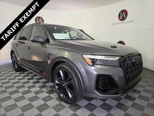 2025 Audi Q7 55 Premium Plus
