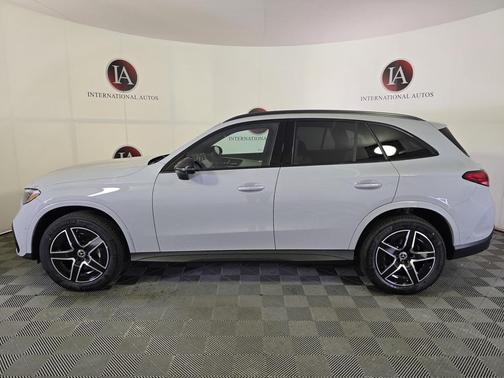2026 Mercedes-Benz GLC 300 4MATIC