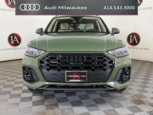 District Green Metallic 2023 Audi Q5 e 55 S line Premium Plus