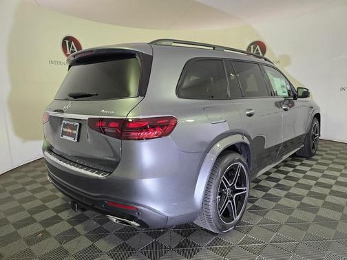 2026 Mercedes-Benz GLS 450 4MATIC