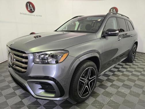 2026 Mercedes-Benz GLS 450 4MATIC