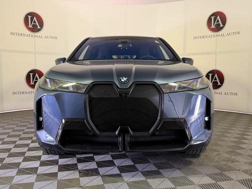 2026 BMW iX xDrive45