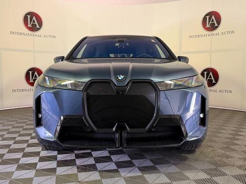 2026 BMW iX xDrive45