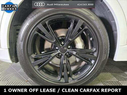 2023 Audi Q8 55 Premium