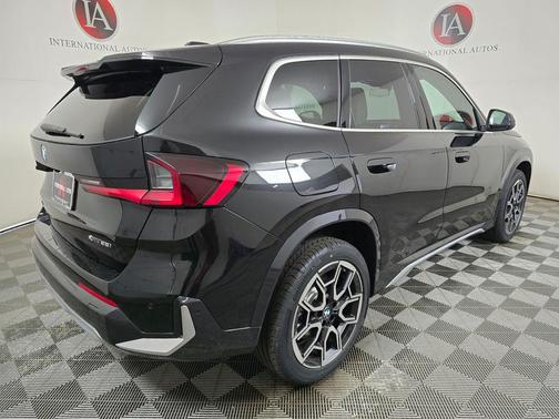Black Sapphire Metallic 2026 BMW X1 xDrive28i