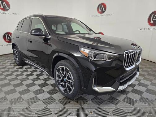 Black Sapphire Metallic 2026 BMW X1 xDrive28i