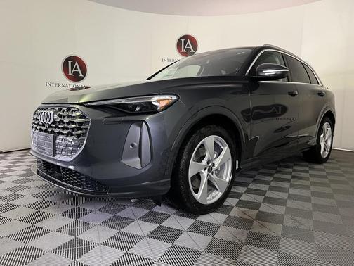 2025 Audi Q5 Prestige TFSI quattro S tronic