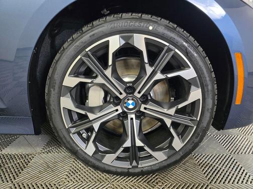 Arctic Race Blue Metallic 2026 BMW 330 xDrive