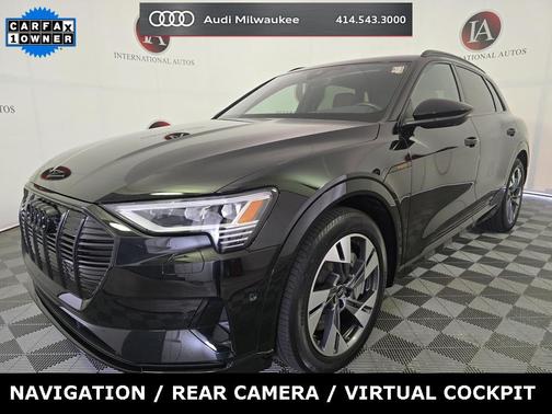 2022 Audi e-tron Premium