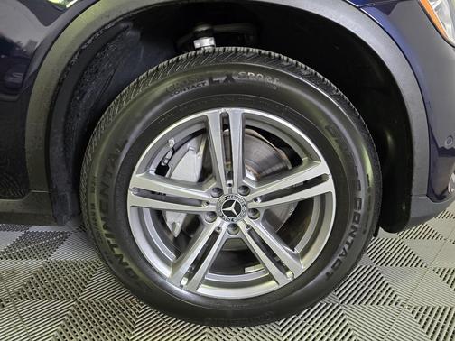 2021 Mercedes-Benz GLC 300 4MATIC