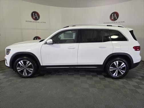 2025 Mercedes-Benz GLB 250 4MATIC