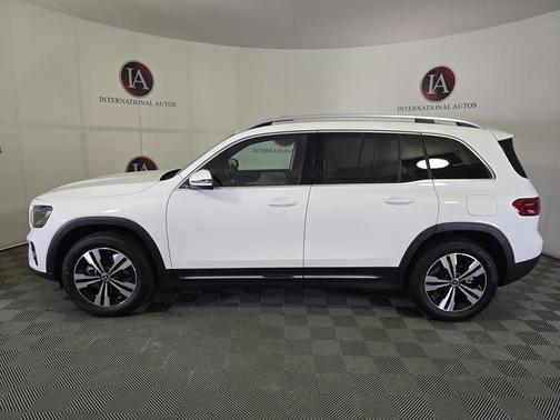 2025 Mercedes-Benz GLB 250 4MATIC