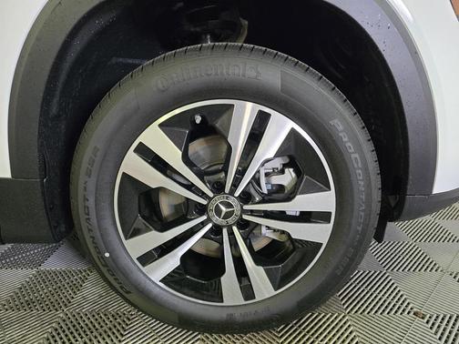 2025 Mercedes-Benz GLB 250 4MATIC