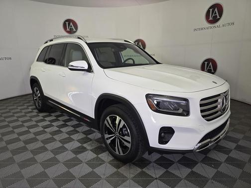 2025 Mercedes-Benz GLB 250 4MATIC
