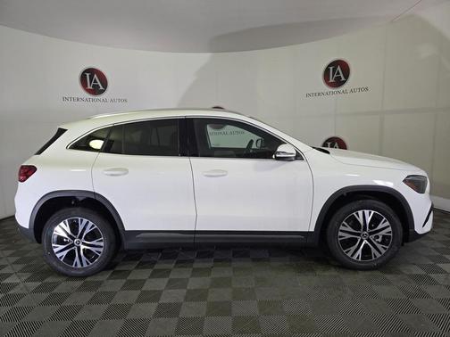 2025 Mercedes-Benz GLA 250 4MATIC