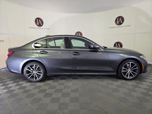 2021 BMW 330 xDrive