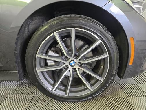 2021 BMW 330 xDrive