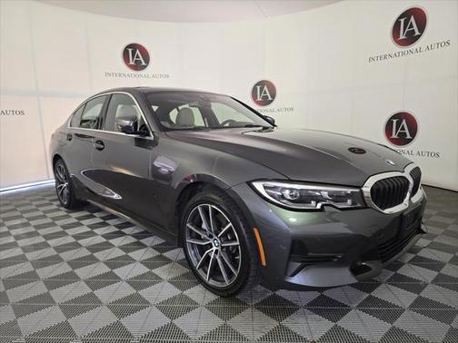 2021 BMW 330 xDrive