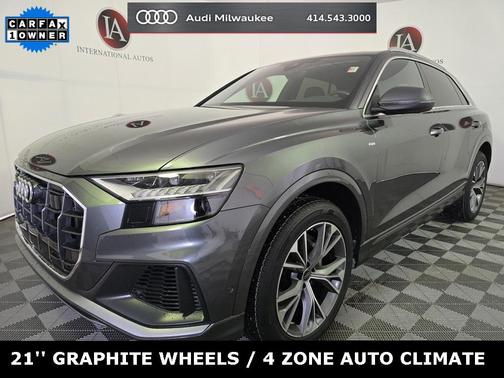 2023 Audi Q8 55 Premium Plus