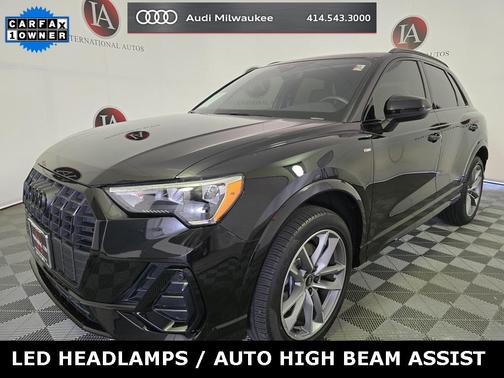 2022 Audi Q3 45 S line Premium