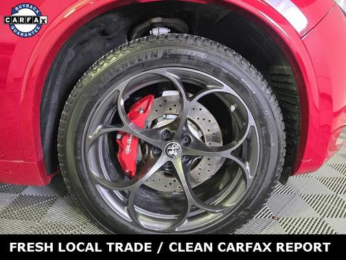 2022 Alfa Romeo Stelvio Quadrifoglio