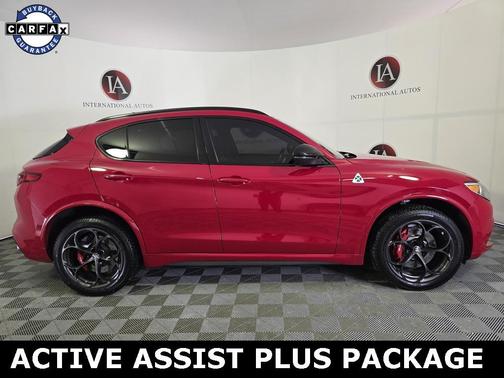 2022 Alfa Romeo Stelvio Quadrifoglio