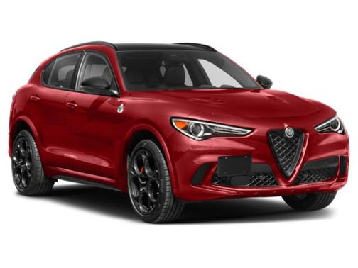 2022 Alfa Romeo Stelvio Quadrifoglio