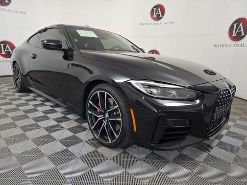 Black Sapphire Metallic 2021 BMW M440 i xDrive