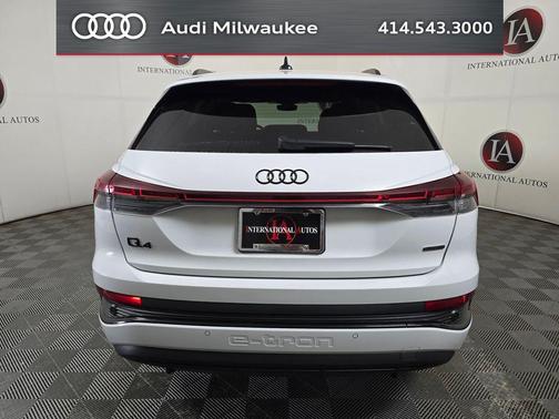 Glacier White Metallic 2023 Audi Q4 e-tron Premium Plus 50 quattro