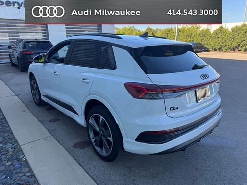 Glacier White Metallic 2023 Audi Q4 e-tron Premium Plus 50 quattro