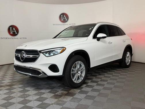 Polar White 2026 Mercedes-Benz GLC 300 4MATIC