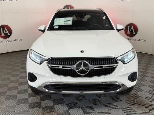 Polar White 2026 Mercedes-Benz GLC 300 4MATIC