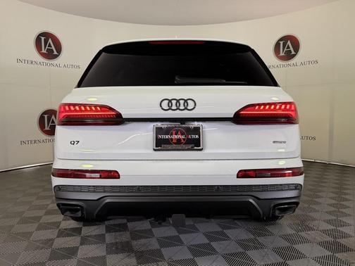 2026 Audi Q7 55 Premium Plus