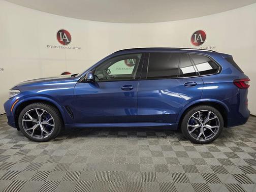 Phytonic Blue Metallic 2022 BMW X5 xDrive40i