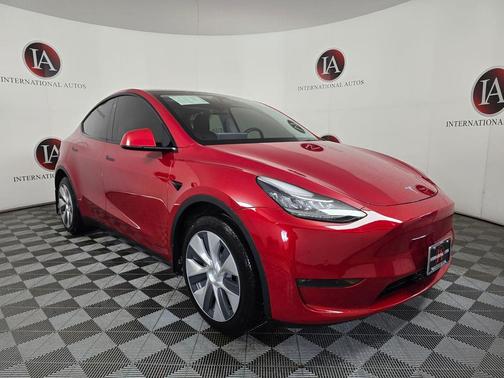 2022 Tesla Model Y Long Range Dual Motor All-Wheel Drive