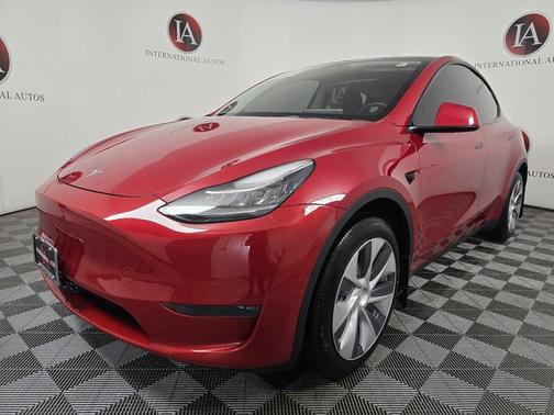 2022 Tesla Model Y Long Range Dual Motor All-Wheel Drive